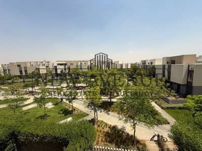 استلام فوريتاون هاوس ميديل  للبيع فىالبروج  Al borouj Parcel N1C7  متشطب بالكامل مع افضل لوكيشن