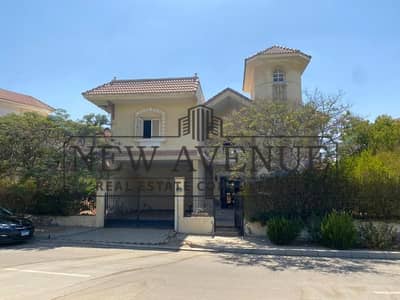 Standalone corner Fully Finished overlooking landscape in Mayfair sherouk city