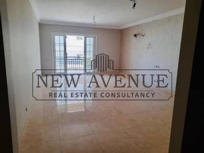شقة  للبيع في ريجينتس بارك القاهرة الجديدة regents park New Cairo  مع تشطيب كامل سوبر لوكس جاهزة على الاستلام الفورى