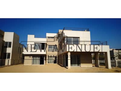 فيلا مستقلة  تطل علي مساحات خضراء و لاندسكيب اقل من سعر السوق بمساحة ٧٧٢ متر في Palm hills new cairo