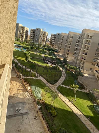 اقل سعر شقه فى ذا سكويرThe square على فيو لاندسكيب و  متشطبه مع الاجهزه الكهربائيه جاهزة على الاستلام الفورى