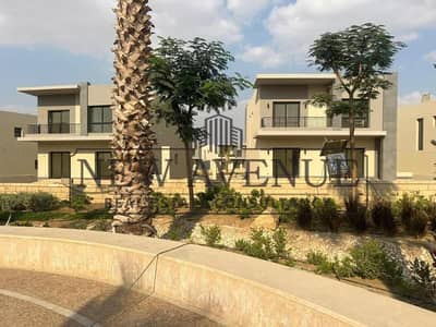 Standalone Swan Lake new cairo with private pool and garden