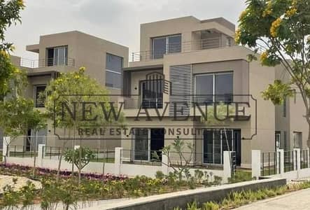 فيلا مستقلة Type M استلام هيلز في بالم هيلز التجمع الخامس Palm Hills بموقع مميز وإطلالة مفتوحة نصف تشطيب  بأقل مقدم