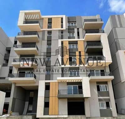 Lowest price 204 sqm apartment in Mostakbal City Park View Hassan Allam Prime location landscape and water views ready to move in