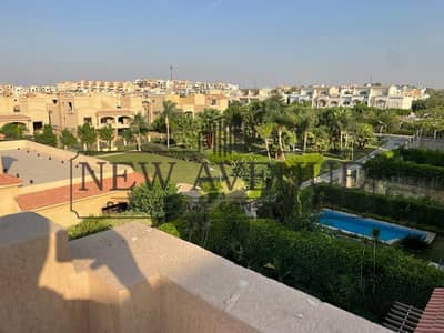 فيلا مستقلة للبيع ف كمباوند زيزينيا فلاورز الشروق بموقع متميز