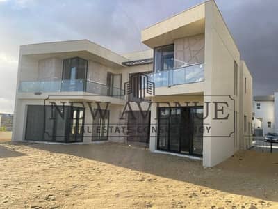 جاهزة للسكن فيلا مستقلة للبيع نوع C في باديا Badya لمساحة المبنية ٣٥٠م  ٥ غرف نوم ٦ حمامات غرفة خادمة