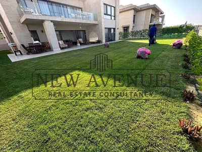 شاليه مفروش بالكامل في سوان ليك الساحل الشمالي  Swan Lake north coast مساحة البناء 225 متر مربع 3 غرف نوم 3 حمامات غرفة مربية