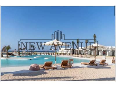 فيلا مستقلة  صف أول على البحيرة في دي باي D-bay North Coast و مساحة البناء 280 متر 5 غرف نوم + استقبال و غرفة غسيل + مطبخ و غرفة خادمة