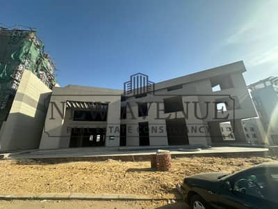 مبني إداري ١٩٤٧ متر2 للبيع في القاهره الجديده New Cairo
