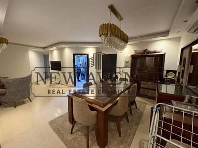 شقة أرضية كاملة التشطيب تطل على حديقة في أكويا القاهرة الجديدة Akoya New Cairo و مساحتها 168 متر 3 غرف نوم و حمامان و غرفة استقبال مع مكيفات و مطبخ