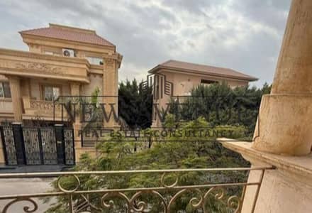 فيلا مستقلة جاهزة للسكن بموقع مميز للغاية علي التسعين الشمالي مباشرة  للبيع في ماكسيم التجمع الخامس القاهرة الجديدة Maxim 1st settlement New Cairo