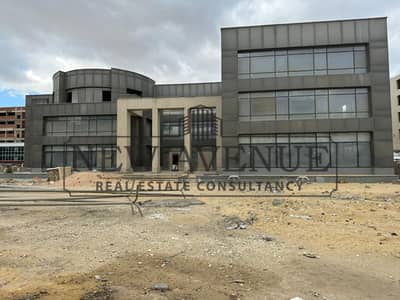مبني تجاري 3500متر2 للبيع في القاهره الجديده New Cairo