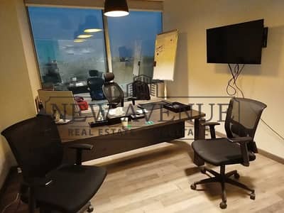 مكتب إداري مفروش بالكامل للإيجار في القريه الذكيه  Smart village