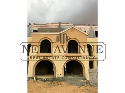 تاون هاوس ميدل بمقدم ١٠ مليون كاش و  اقساط على ٥ سنين يطل على مساحات خضراء