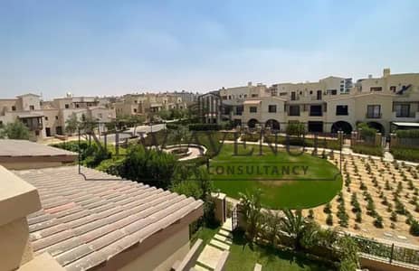 للبيع تاون هاوس بمكان و سعر مميز فى كمبوند ميڤيدا فيو مميز تشطيب كامل
