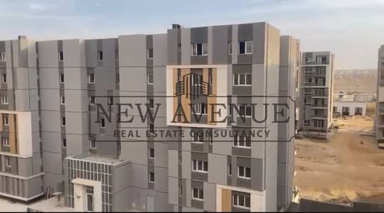 شقة للبيع في حسن علام هاب تاون at haptown  جاهزة للاستلام في المستقبل سيتي موقع مميز بدون تشطيب باقساط غرفتين دور متكرر