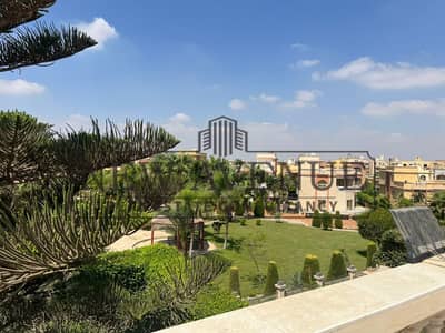 توين هاوس 3 دقايق من الجامعه الامريكية متشطب تشطيب كامل بالمطبخ و التكيفات وحديقة خاصة 200 متر توين هاوس 3 دقايق من الجامعه الامريكية متشطب تشطيب كامل بالمطبخ و التكيفات وحديقة خاصة 200 متر