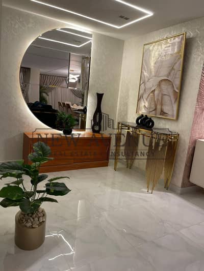 Ready to move full finished apartment in Jayd (Rehab area) north oriented and with a direct view to the clubhouse- owner finishing super lux