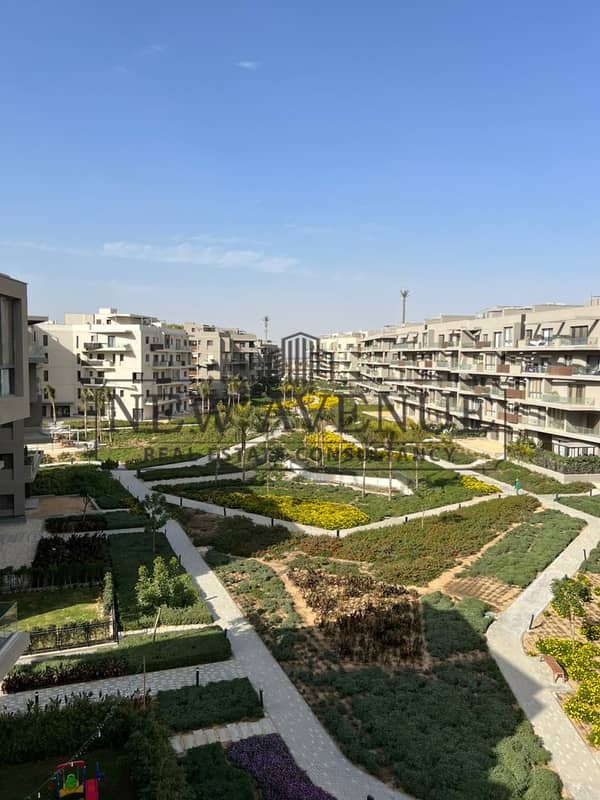 للبيع شقة بنتهاوس فندقي    Sodic Villette    في اميز موقع تطل علي اللاندسكيب و واتر فيتشرز في كومبوند سوديك ڤيليت