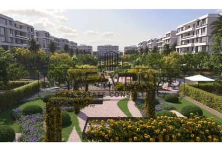 شقة للبيع في كمبوند بلو تري جولدن سكوير القاهرة الجديدة  Blue Tree من تطوير شركة سكاي إيه دي للتطوير العقاري شقة في الطابق الثاني بإطلالة مفتوحة