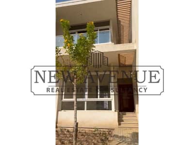 Twin House Villa for sale Delivered in Mountain View i City New Cairo Core and Shell
