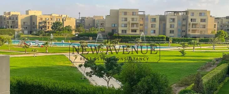 ستوديو بنتهاوس مع روف مفتوح للبيع مفروش استلام فوري فيPalm Parks بالم باركس 6 أكتوبر من بالم هيلز