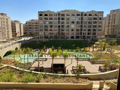 شقة للبيع في جرين سكوير مدينة المستقبل Green Square تطوير الأهلي صبور جاهزة للسكن بتشطيبات فاخرة بإطلالة واسعة على الحديقة مباشرةً على جرين فالي