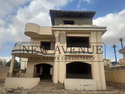Standalone Villa Ready to Move with Prime Location Open View in Golden Heights 1 New Cairo Core and Shell