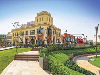 عيادة للبيع في اوبن اير مول في مدينتي 75 متر