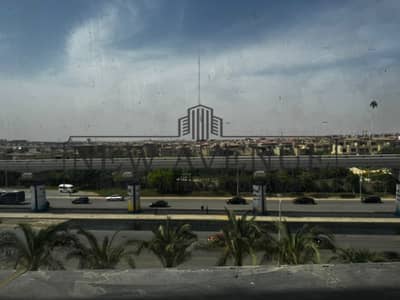 مكتب للإيجار في ليك فيو، تشطيب كامل 63 مترًا مربعًا