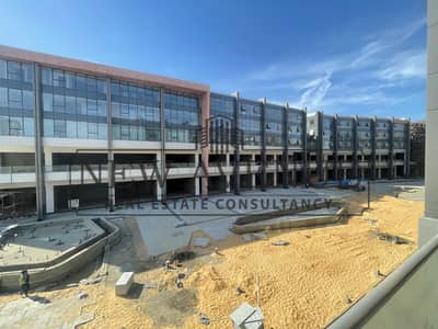 Retail 84m with ROI 8% at New Ciro for sale