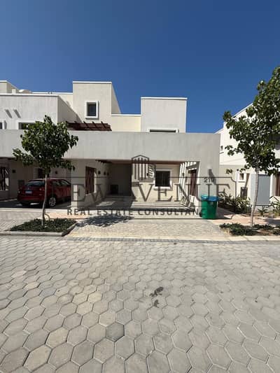 تاون هاوس كورنر في مراسي ريفا فيوز فيو بول مباشر 100٪ شمالي بسعر أقل من السوق بحري بالكامل - Marassi