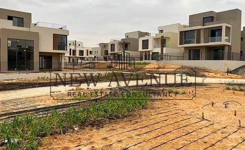 Fully finshed villa, sodic east xv Corner unit with biggest land