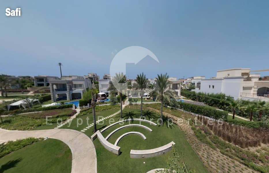 فيلا بـ٨ غرف نوم في مراسي، صورة ١٠ من ١٠