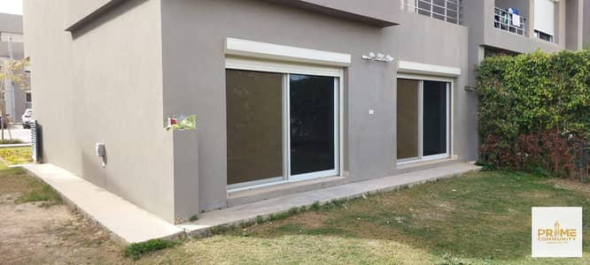 دولكس جاردن رائع متشطب بالمطبخ والتكيفات للايجار بكمبوند أيتابا بالشيخ زايد Duplex for rent in Etapa Zayed city