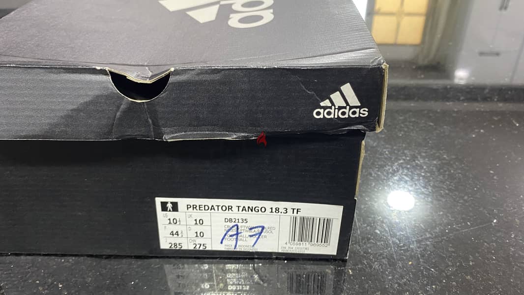 Predator Tango 18.3 TF 2