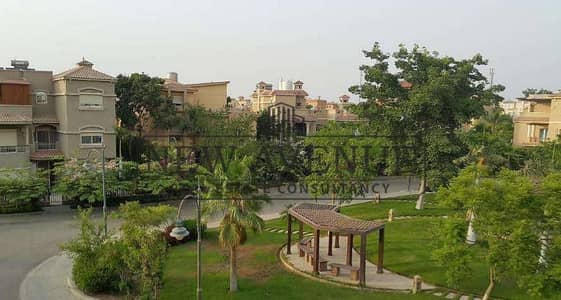 توين هاوس بتشطيب فاخر و موقع مميز فى دارا جاردنز