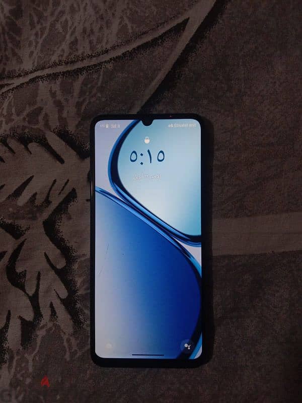 Realme C63 3