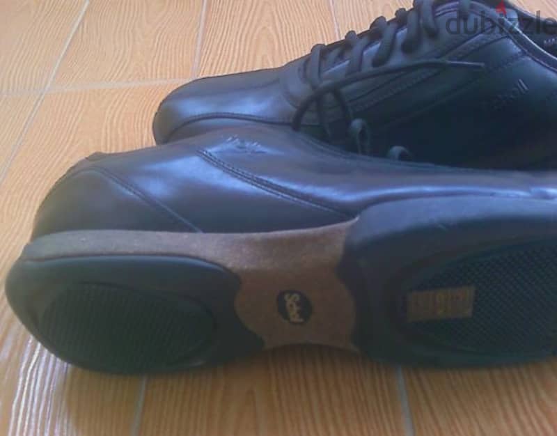 44-Scholl black Leather shoes size  45 1