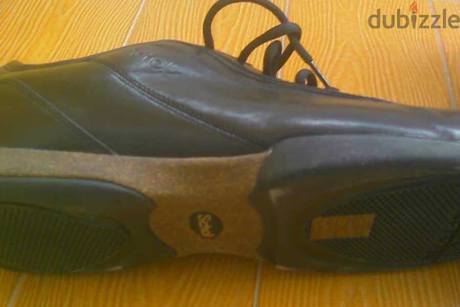 44-Scholl black Leather shoes size  45 3