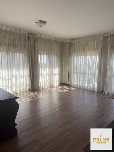 شقة 165 متر بتشطيب الترا سوبر لوكس للبيع بموقع مميز بكورتيارد سوديك ويست الشيخ زايد Apartment for sale in Courtyard Sodic west Zayed city