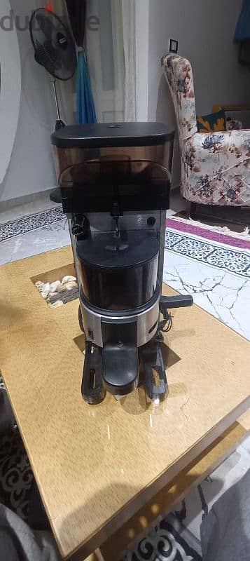 مطحنة بن ايطالي La Cimbali