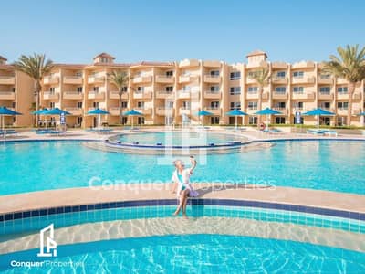 With large roof Penthouse For Sale  At Amwaj