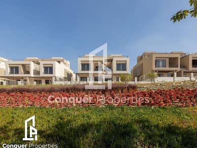 With Atractive Price Townhouse corner For Sale At Palm Hills New Cairo