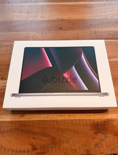 MacBook Pro 16' M2 Pro 16GB With BOX