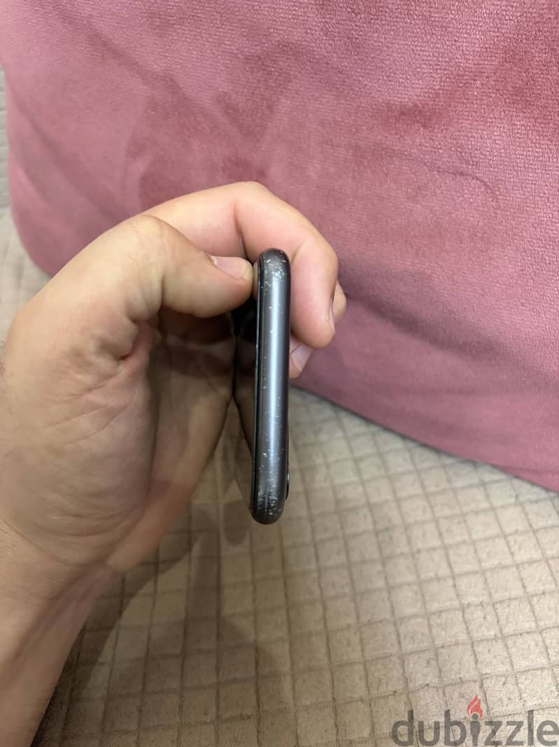 iPhone 11 64 gb 4