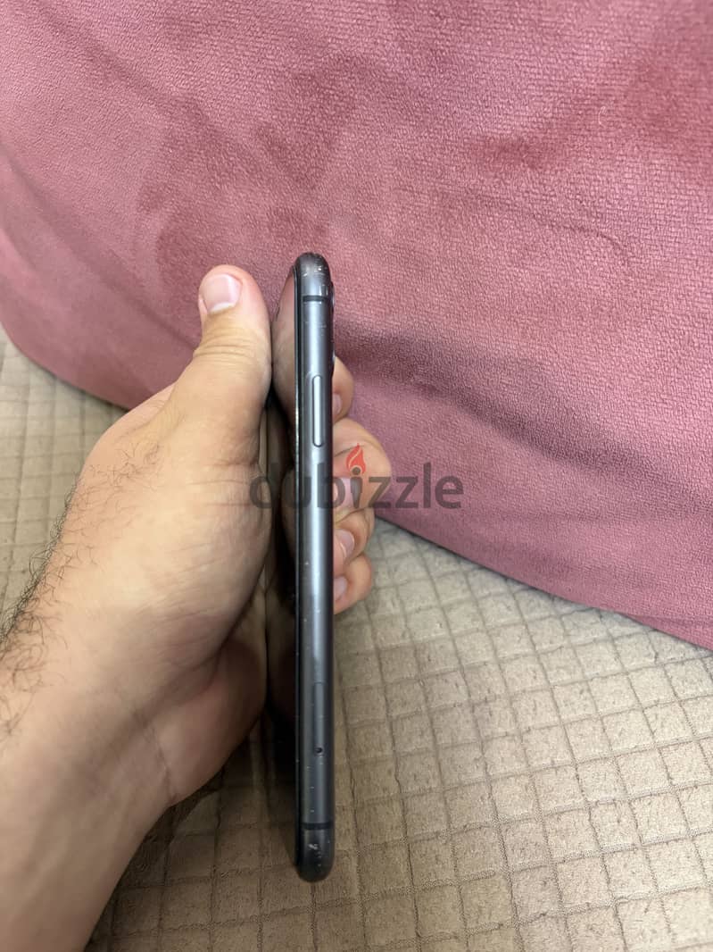 iPhone 11 64 gb 5