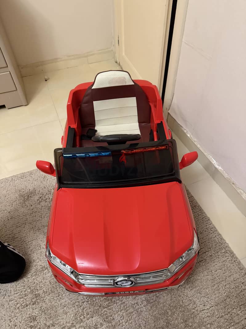 Red car for kids 3