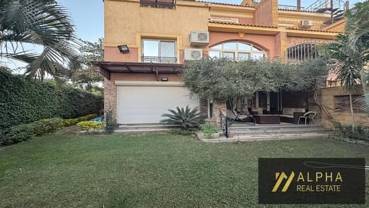 Twin House for Rent in la rois Compound