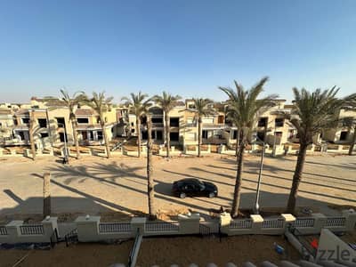 باقل سعر اس فيلا 295 م بروف 5 غرف نصف تشطيب استلام فوري للبيع بموقع متميز فى كمبوند سراي – المستقبل سيتي من  شركة مدينة مصر